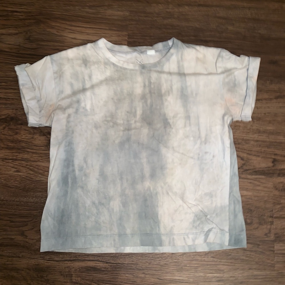 Simple grey tie dye crop top